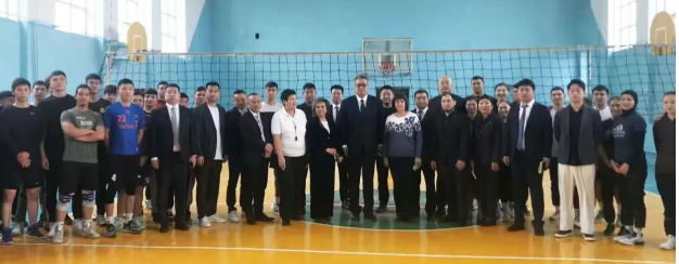 bb艾弗森官网考察吉尔吉斯斯坦体育场馆